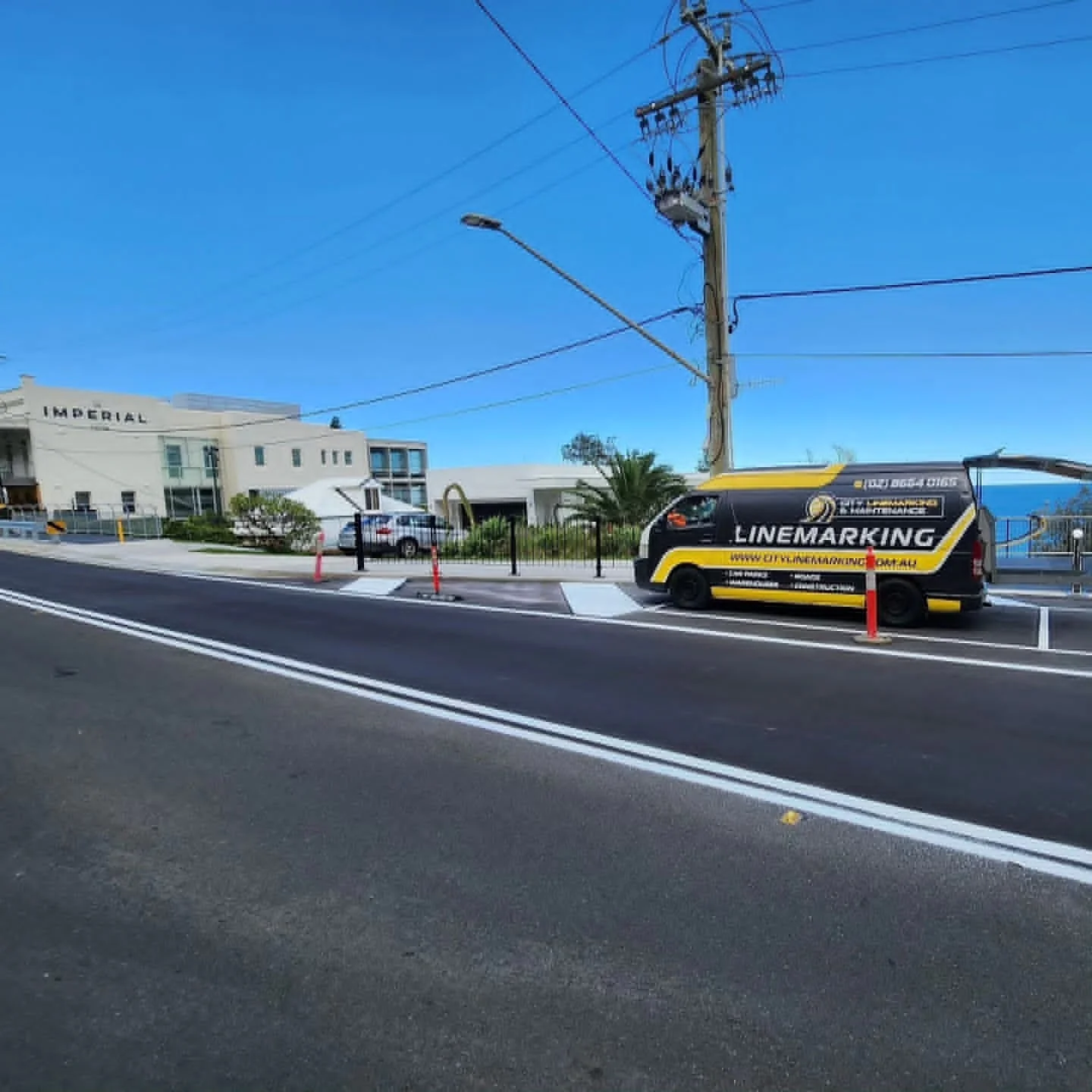 Thermoplastic road linemarking